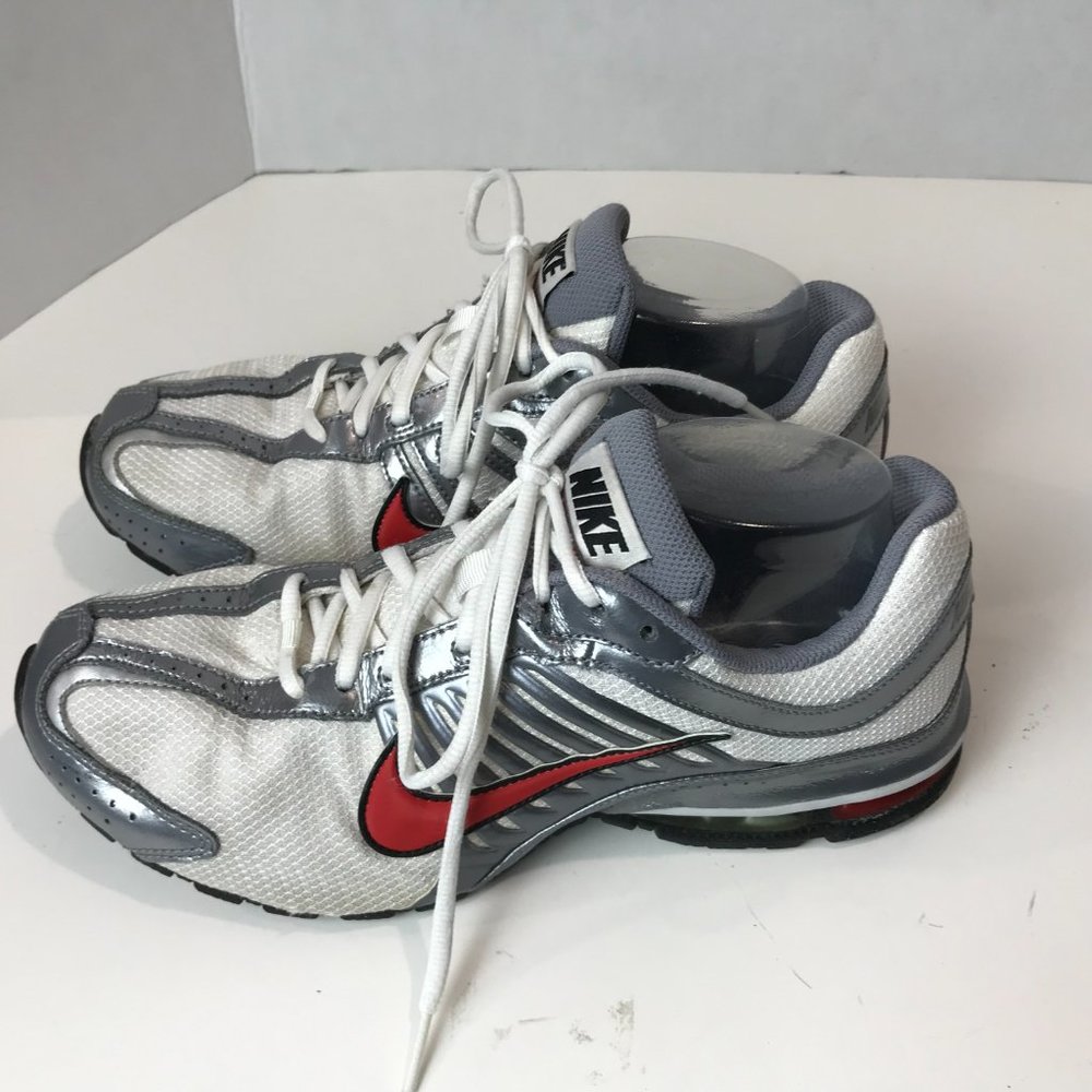 Nike Reax Running/Jogging Shoe Us 9 - image 3